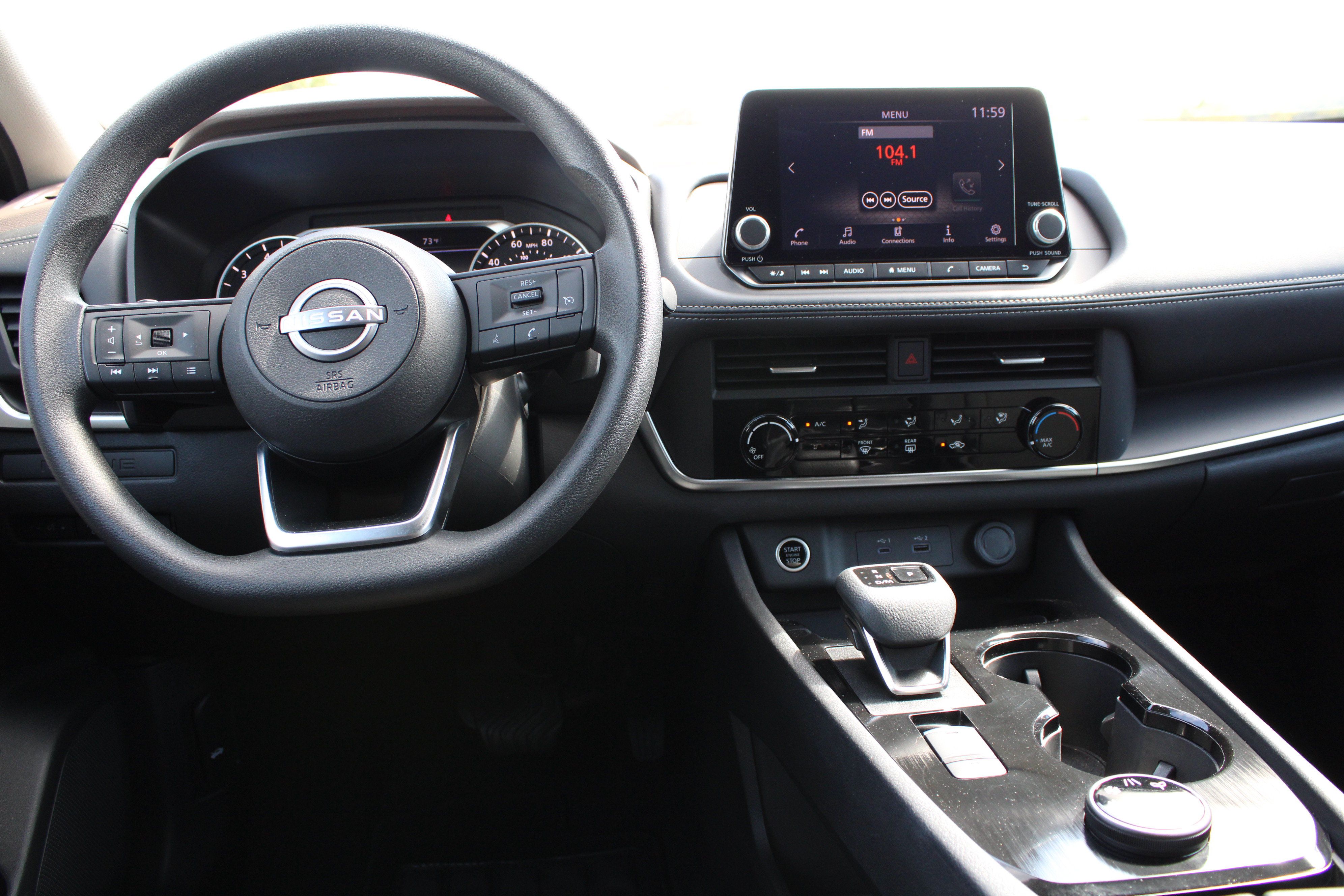 Used 2023 Nissan Rogue S AWD/4WD image 23