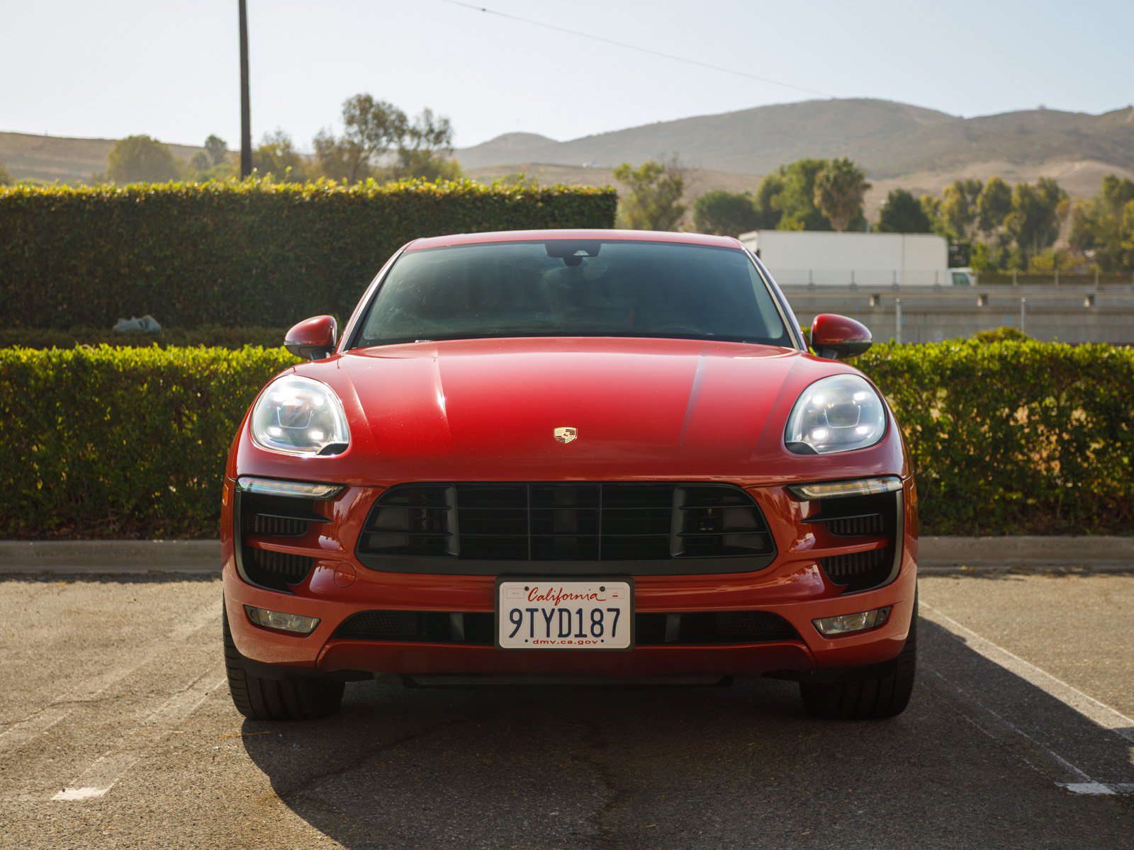 Used 2017 Porsche Macan GTS AWD/4WD image 2