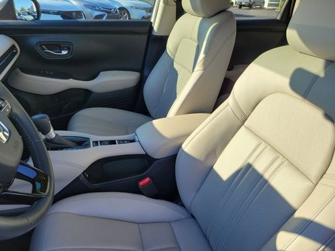 Certified 2024 Honda HR-V EX-L image 17