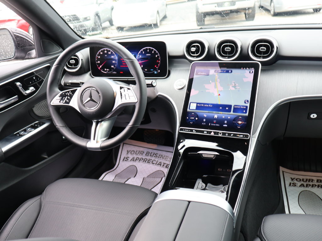 Used 2025 Mercedes-Benz C 300 4MATIC Sedan image 13