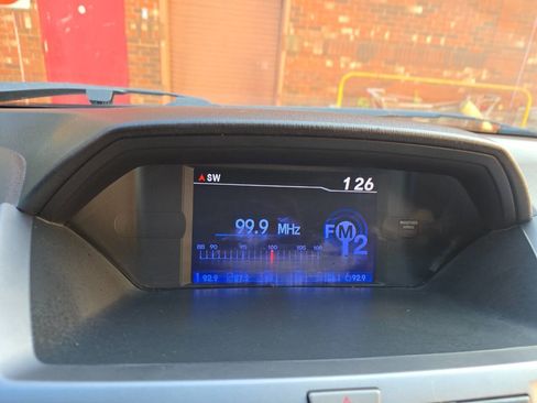 Used 2011 Honda Odyssey EX-L image 23