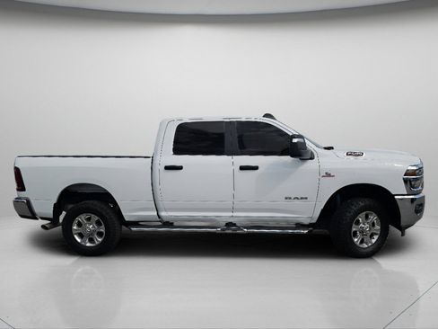Used 2025 RAM 2500 Big Horn AWD/4WD image 25