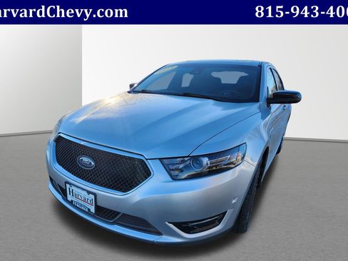 Used 2013 Ford Taurus SHO image 3