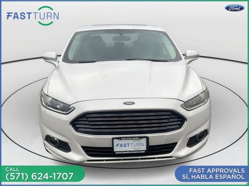 Used 2015 Ford Fusion SE w/ Equipment Group 201A FWD image 4
