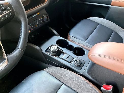 Used 2023 Ford Bronco Sport Outer Banks w/ Tech Package image 16