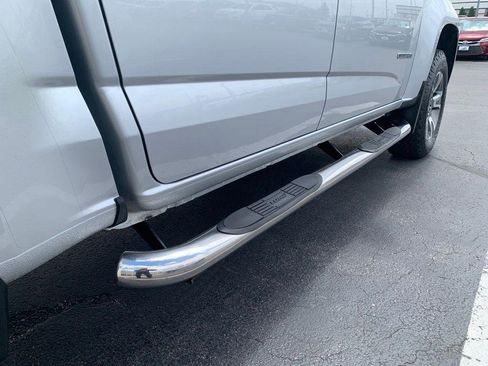 Used 2018 Chevrolet Colorado Z71 AWD/4WD image 9