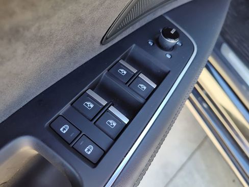 Used 2019 Audi A8 L 3.0T w/ Executive Package image 14