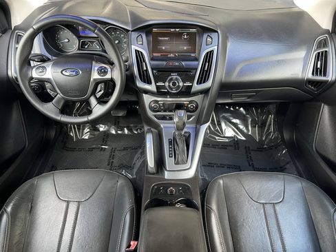 Used 2013 Ford Focus Titanium FWD image 13