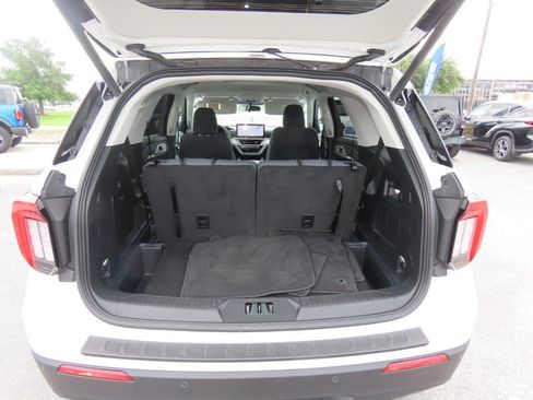 Certified 2025 Ford Explorer Active RWD image 13