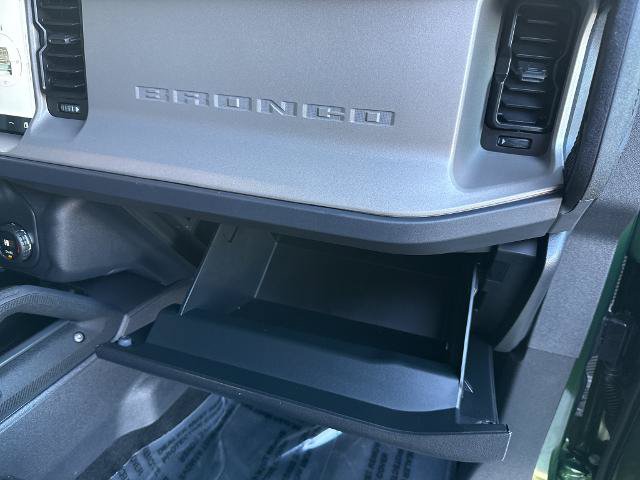 Certified 2025 Ford Bronco Outer Banks w/ Sasquatch Package AWD/4WD image 37