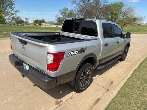 Used 2018 Nissan Titan PRO-4X w/ Pro-4x Utility Package image 5