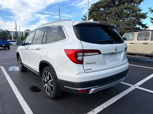 Used 2022 Honda Pilot Touring image 2
