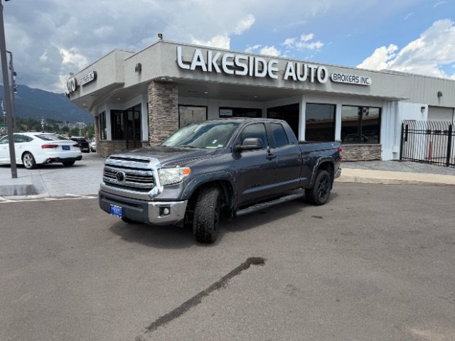 Used 2017 Toyota Tundra SR5 w/ SR5 Upgrade Package RWD image 2