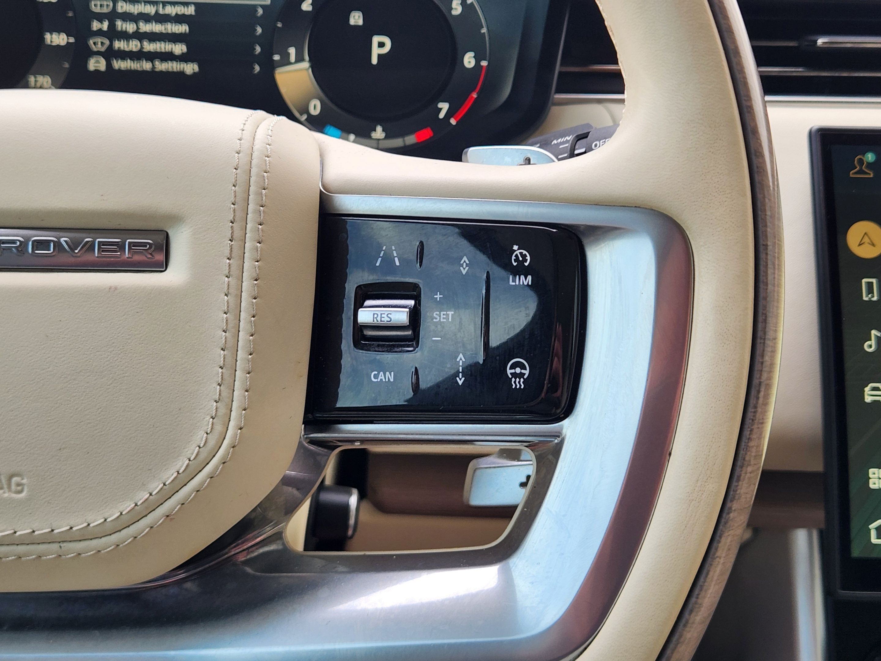 Certified 2023 Land Rover Range Rover SE AWD/4WD image 26