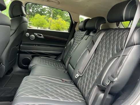 Used 2021 Genesis GV80 3.5T w/ Prestige Package 07 AWD/4WD image 17