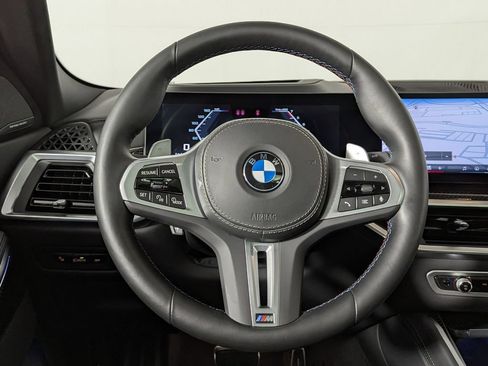 Used 2024 BMW X6 M60i w/ Dynamic Handling Package image 35