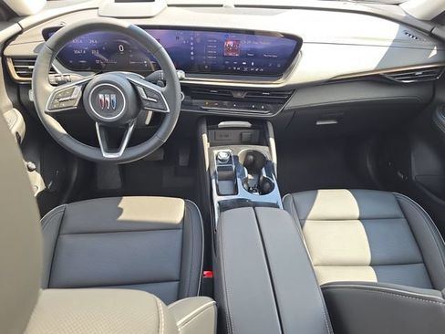 Used 2025 Buick Envision Avenir AWD/4WD image 26