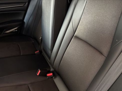 Used 2022 Honda Accord Sport image 7