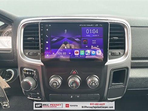 Used 2021 RAM 1500 Classic SLT image 14