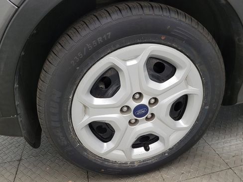 Used 2017 Ford Escape S FWD image 31