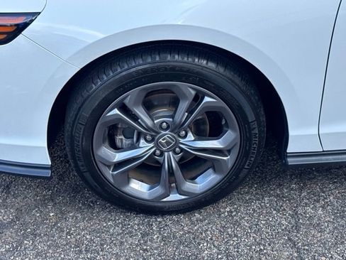 Used 2023 Honda Accord EX image 2