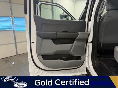 Certified 2024 Ford F250 XL w/ XL Driver Assist Package AWD/4WD image 24