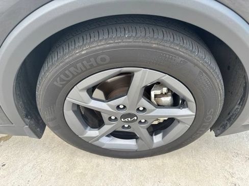 Used 2025 Kia K4 FWD image 21