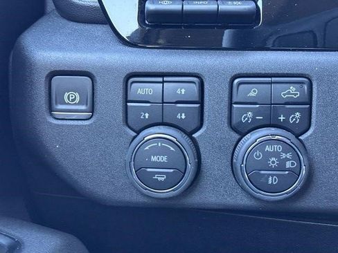 Certified 2025 Chevrolet Silverado 2500 LTZ w/ Trail Boss Package image 23