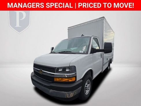 New 2024 Chevrolet Express 3500 w/ Power Convenience Package image 11