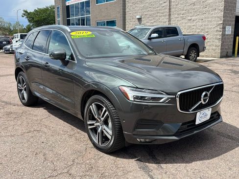 Used 2019 Volvo XC60 T6 Momentum w/ Advanced Package AWD/4WD image 1