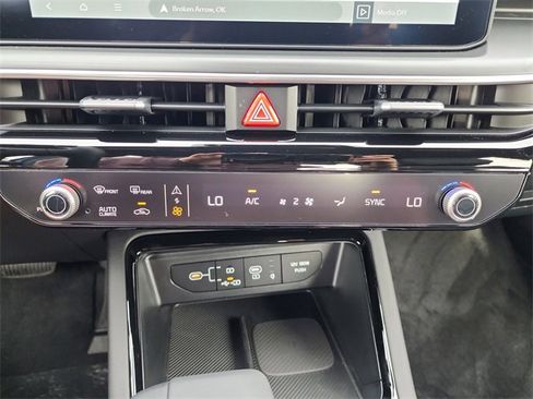 New 2026 Kia K5 GT-Line image 21