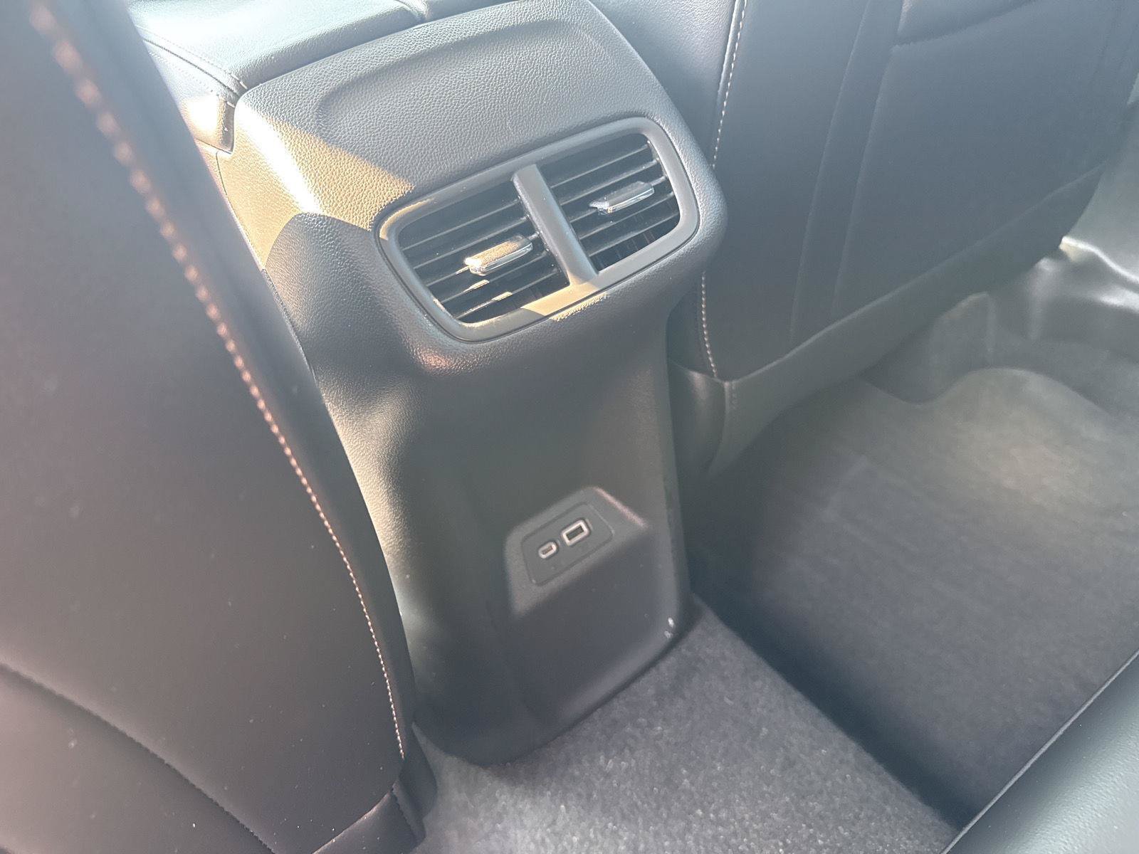 Used 2023 Buick Envision Preferred FWD image 11