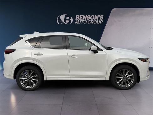 New 2025 MAZDA CX-5 AWD 2.5 S w/ Premium Plus Pkg image 6