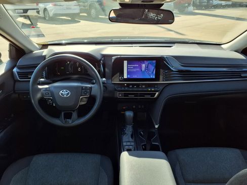 Certified 2025 Toyota Camry LE image 10