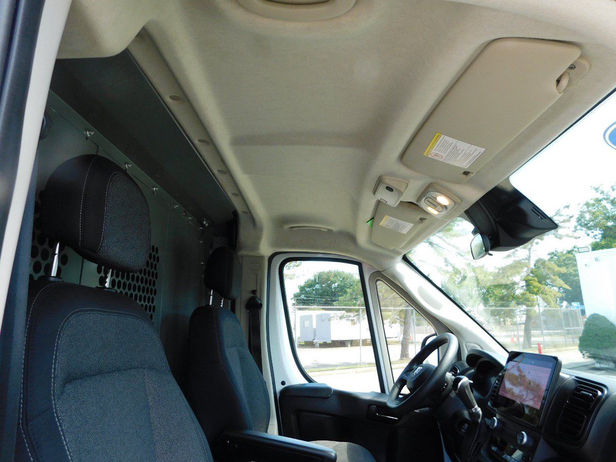 Used 2022 RAM ProMaster 2500 w/ Premium Convenience Group FWD image 22
