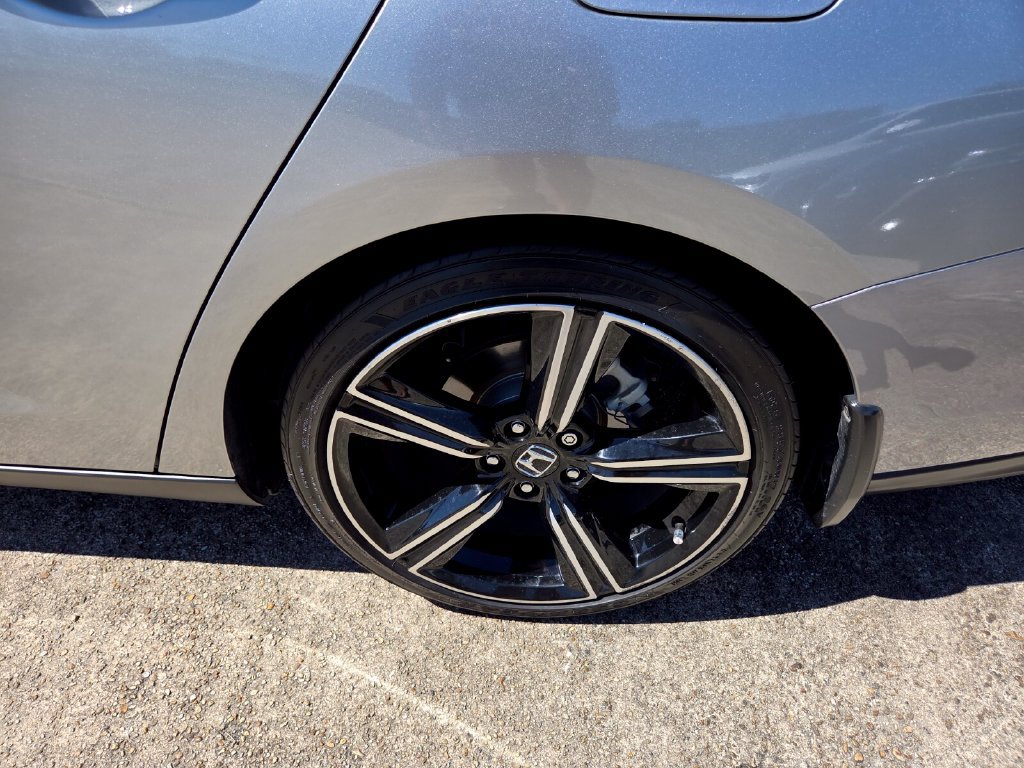 Used 2024 Honda Accord Sport image 25