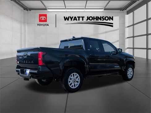 New 2026 Toyota Tacoma SR5 image 5