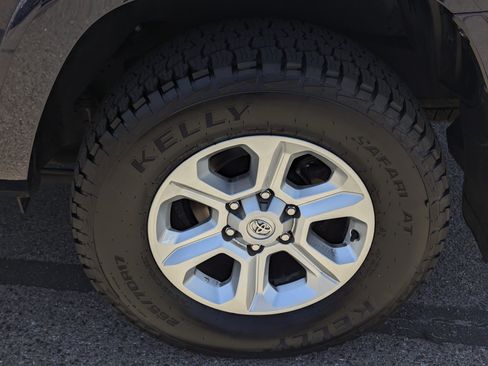 Used 2024 Toyota 4Runner SR5 RWD image 7