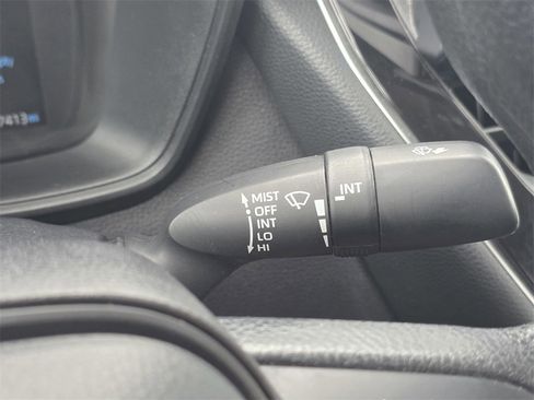 Used 2022 Toyota Corolla LE image 35