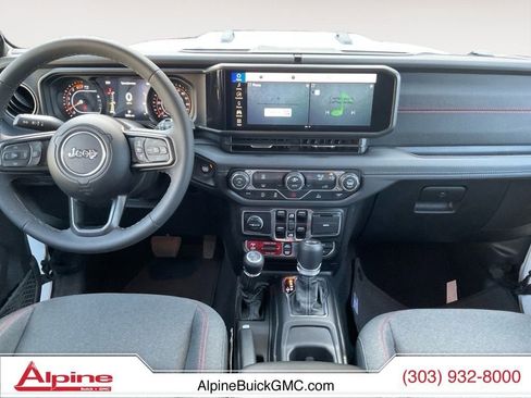 Used 2026 Jeep Wrangler Unlimited Rubicon AWD/4WD image 9
