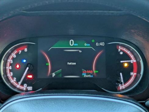 Used 2023 Toyota RAV4 XLE Premium FWD image 11