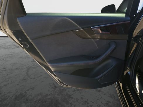 Used 2023 Audi S4 Premium Plus w/ Premium Plus Package AWD/4WD image 15