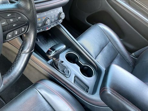 Used 2025 Dodge Durango GT AWD/4WD image 16