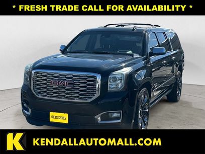 Used 2019 GMC Yukon XL Denali w/ Denali Ultimate Black Edition