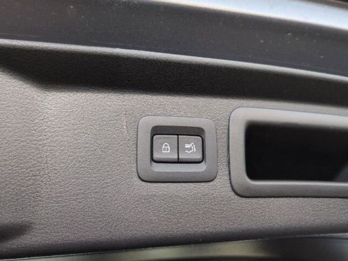 Used 2025 MAZDA CX-50 AWD 2.5 S w/ Accent Package image 11