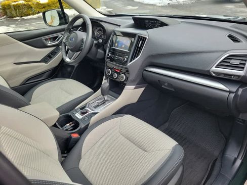 Used 2023 Subaru Forester Premium image 25