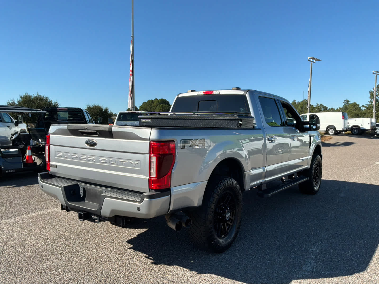 Used 2022 Ford F250 Lariat w/ Lariat Ultimate Package AWD/4WD image 5
