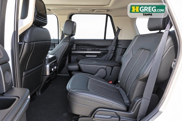 Used 2019 Ford Expedition Platinum AWD/4WD image 14