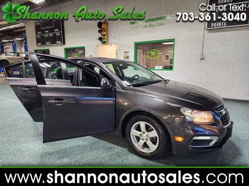 Used 2015 Chevrolet Cruze LT image 1