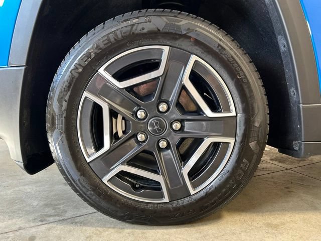 Used 2026 Jeep Cherokee Limited AWD/4WD image 10